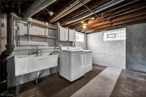 6758 Orchard Boulevard Parma Heights OH 44130
