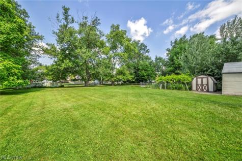 6758 Orchard Boulevard Parma Heights OH 44130