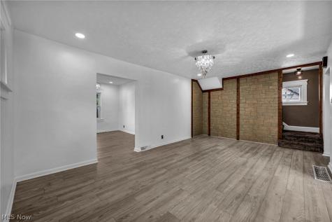 6758 Orchard Boulevard Parma Heights OH 44130