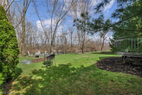 5265 Bringham Drive Brunswick Hills OH 44212