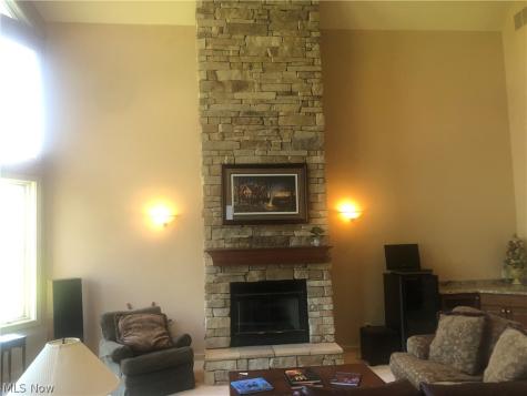 8135 Thackeray Court Broadview Heights OH 44147