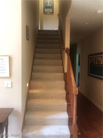 8135 Thackeray Court Broadview Heights OH 44147