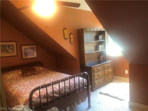 8135 Thackeray Court Broadview Heights OH 44147
