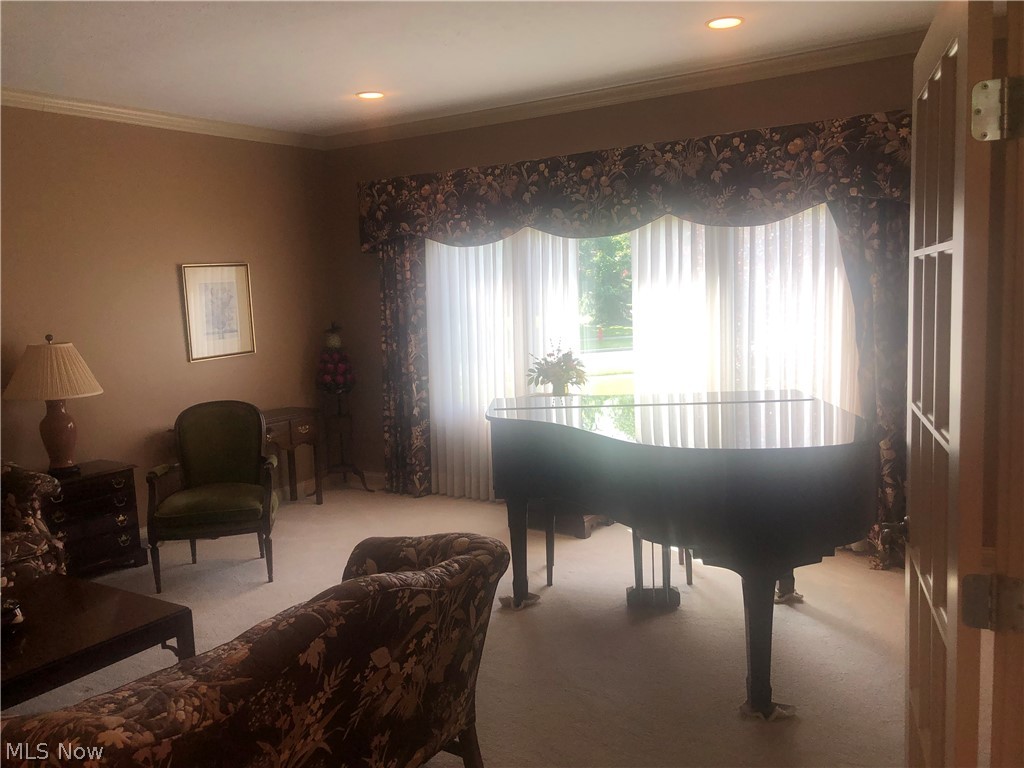 8135 Thackeray Court Broadview Heights OH 44147
