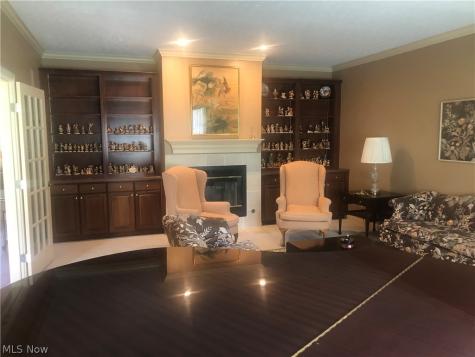 8135 Thackeray Court Broadview Heights OH 44147