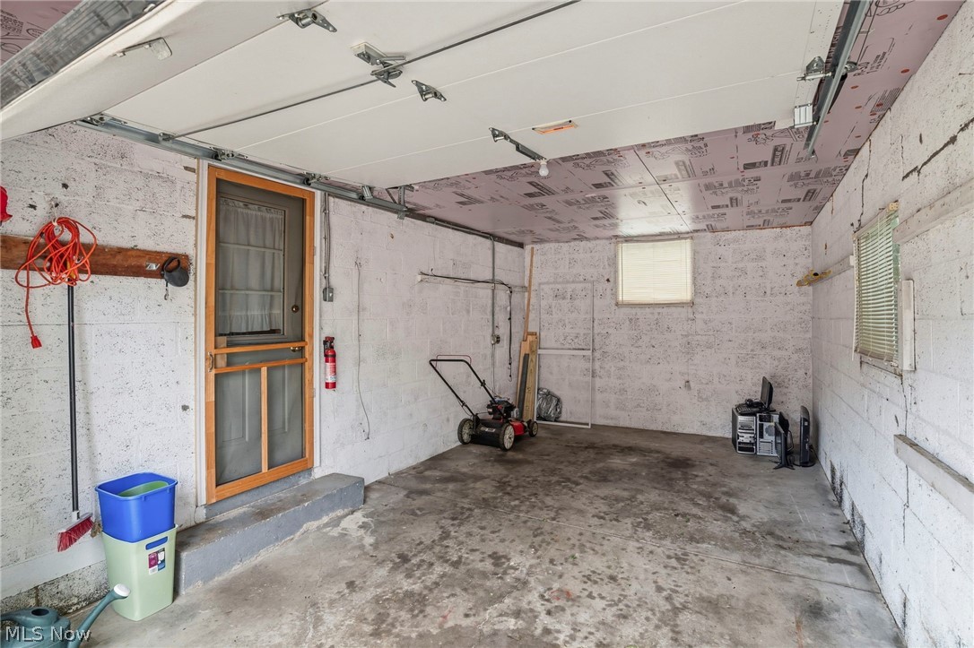 272 Schrop Avenue Akron OH 44312
