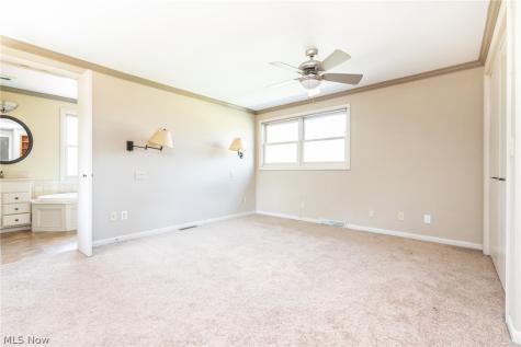 24580 Penshurst Drive Beachwood OH 44122