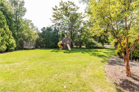 24580 Penshurst Drive Beachwood OH 44122