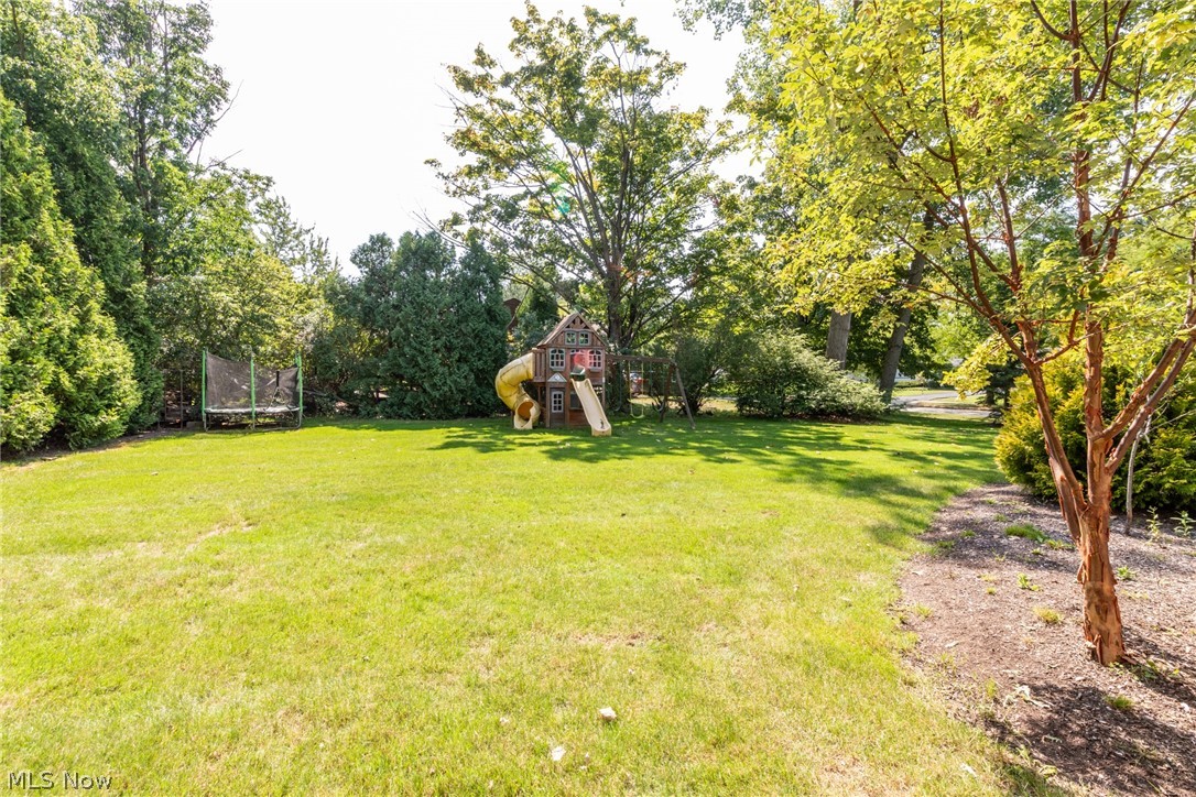 24580 Penshurst Drive Beachwood OH 44122