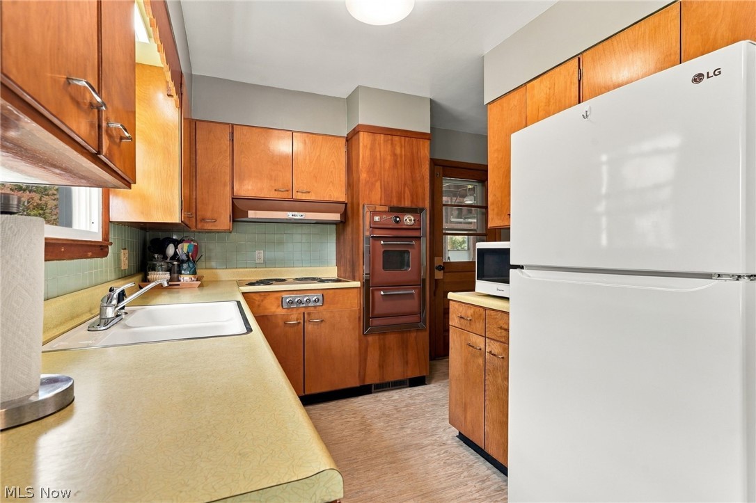 1595 Kenyon Avenue SW Massillon OH 44647