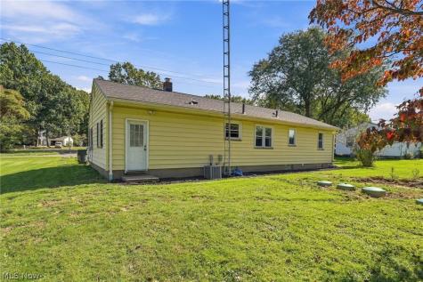 1595 Kenyon Avenue SW Massillon OH 44647