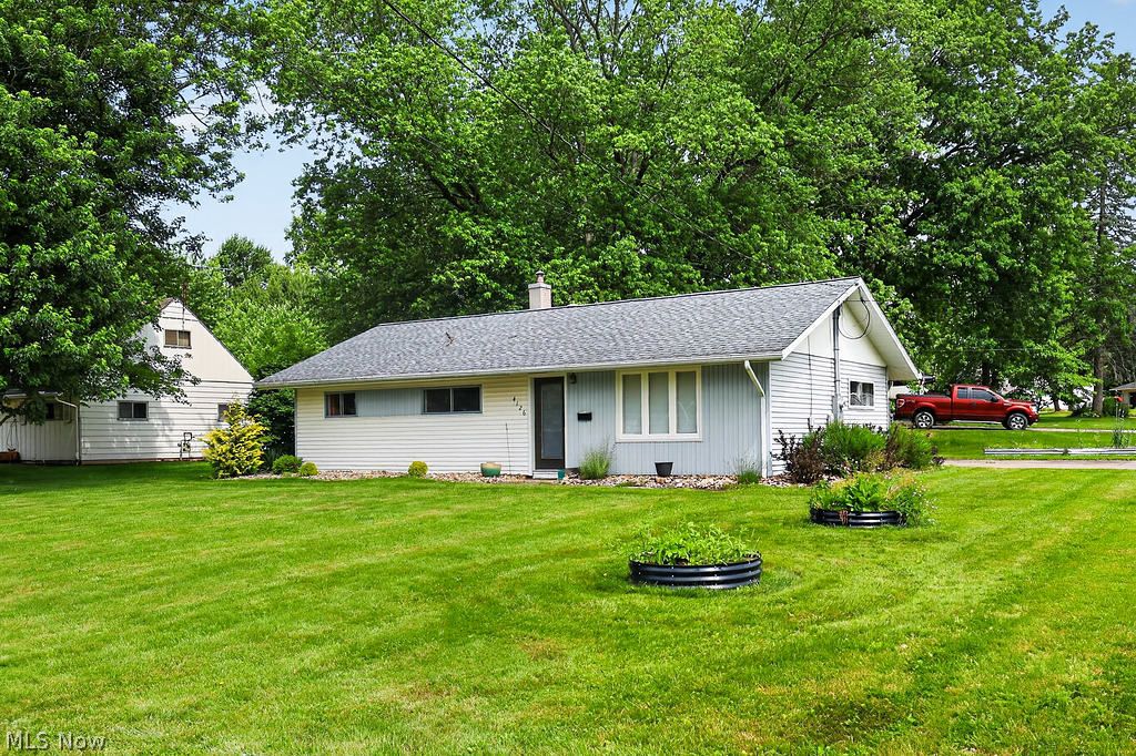 4126 Woodmere Drive Austintown OH 44515