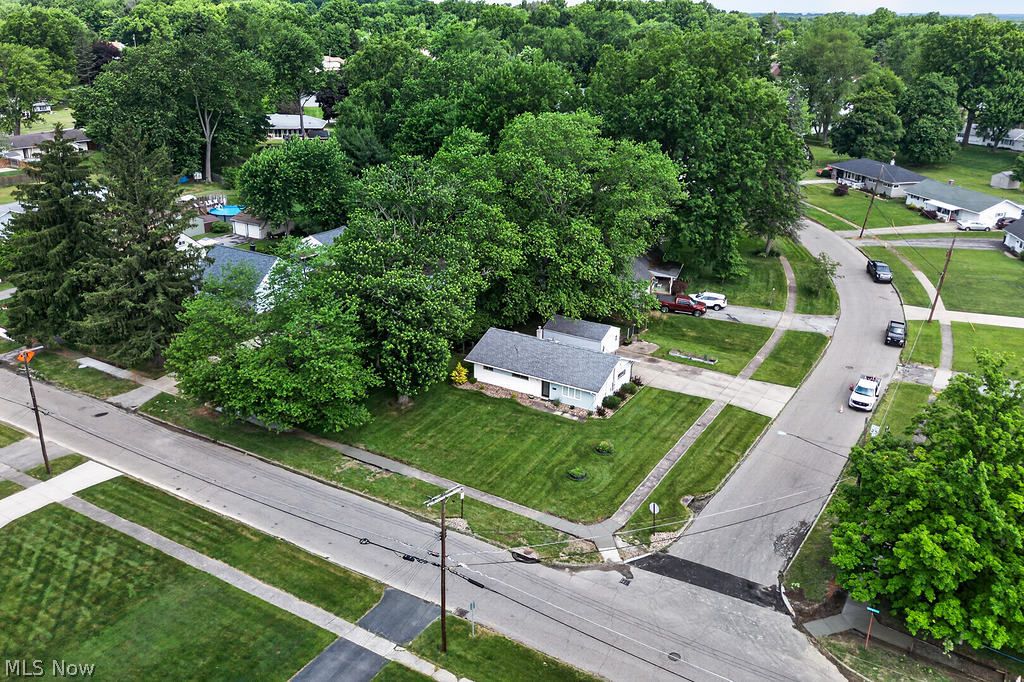 4126 Woodmere Drive Austintown OH 44515