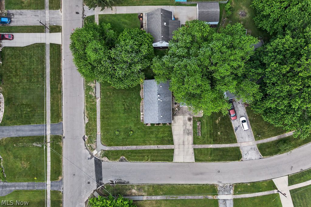4126 Woodmere Drive Austintown OH 44515