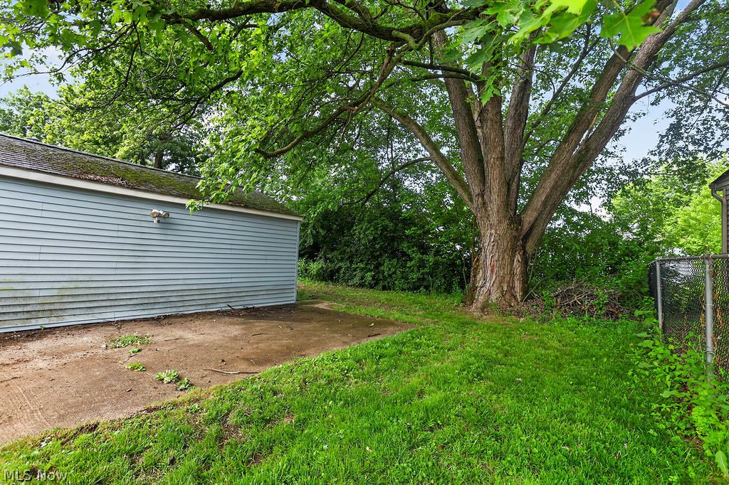 4126 Woodmere Drive Austintown OH 44515