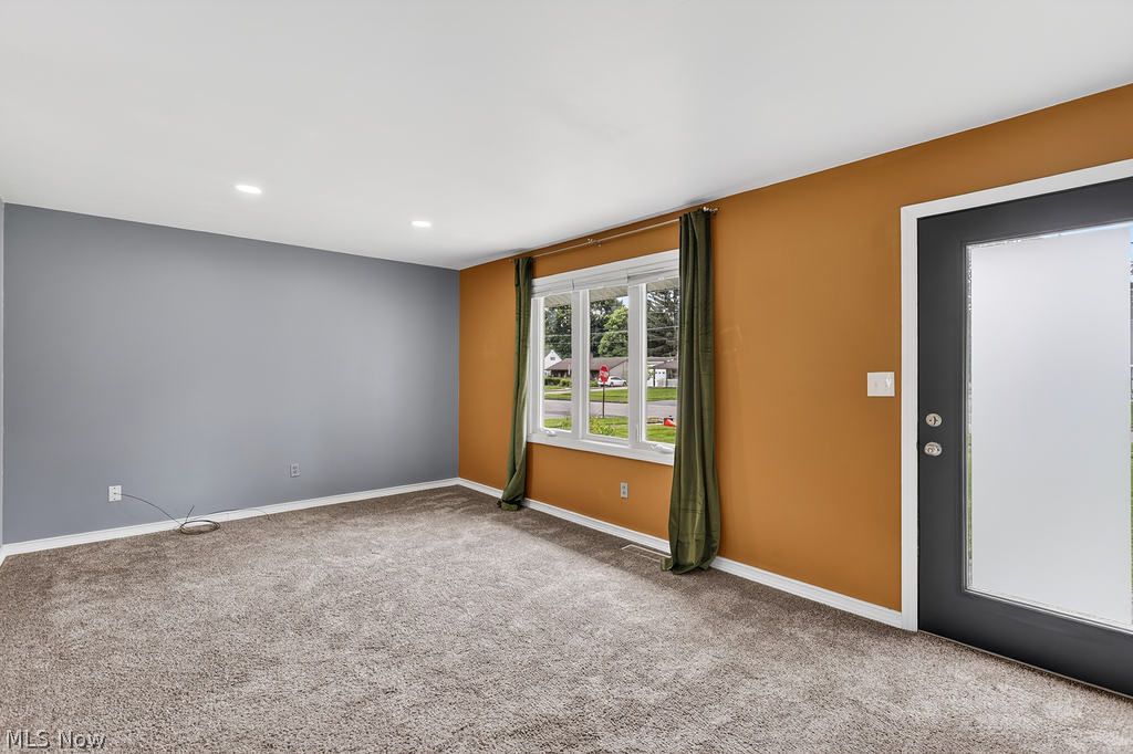 4126 Woodmere Drive Austintown OH 44515