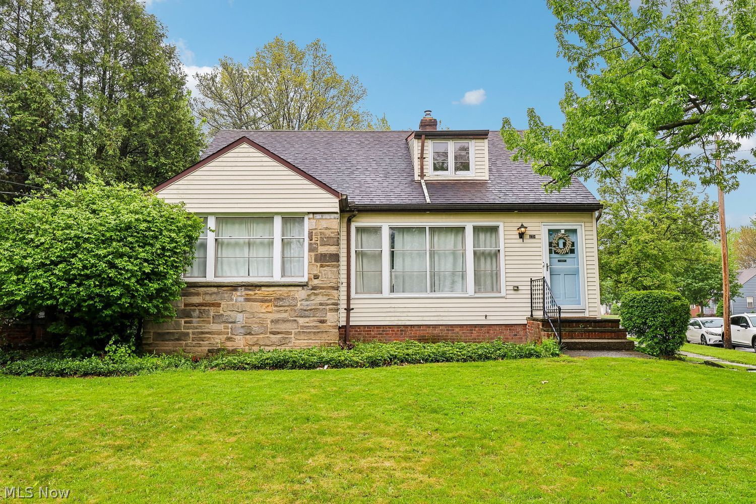 4318 Bluestone Road Cleveland OH 44121