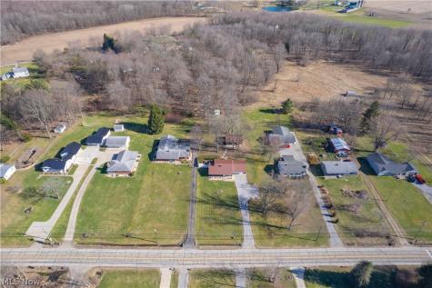 10154 Route 88 Garrettsville OH 44231