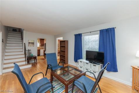 2071 Wrenford Road South Euclid OH 44121