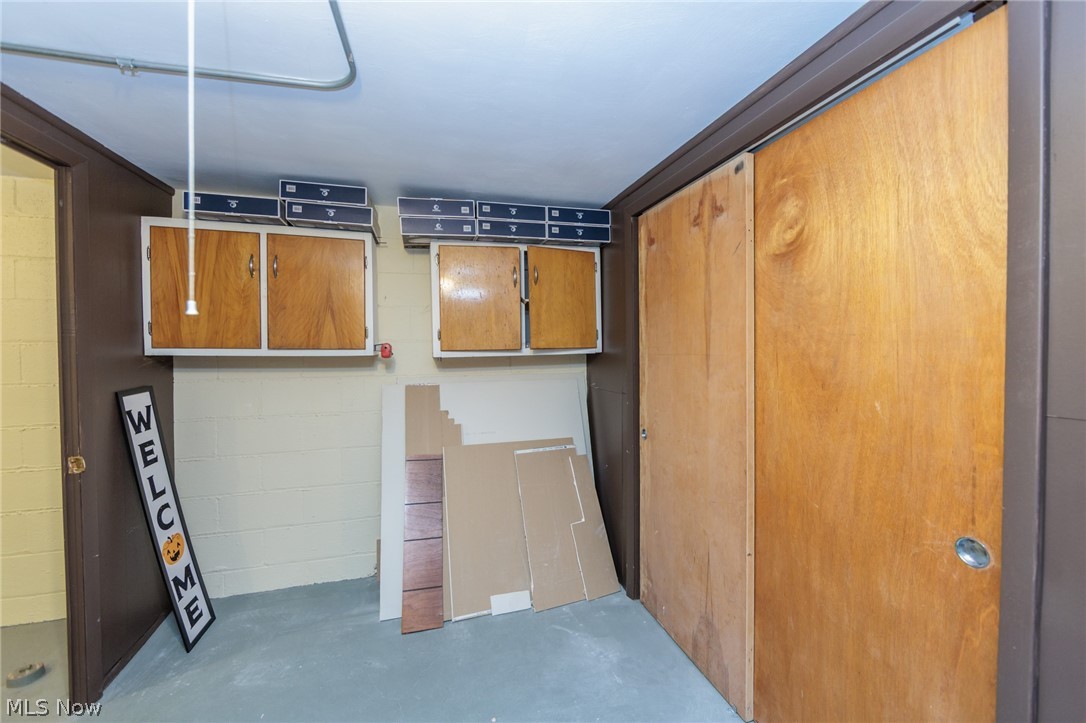 2071 Wrenford Road South Euclid OH 44121