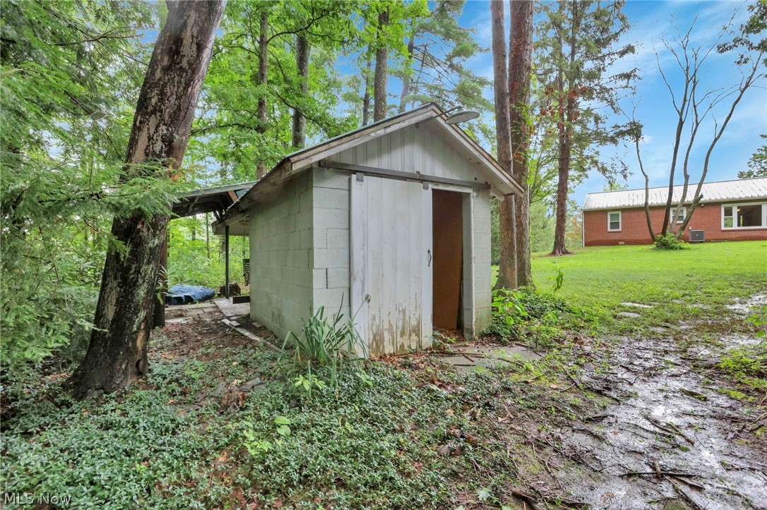 3557 E State Route 60 NE Mcconnelsville OH 43756