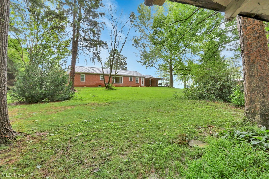 3557 E State Route 60 NE Mcconnelsville OH 43756