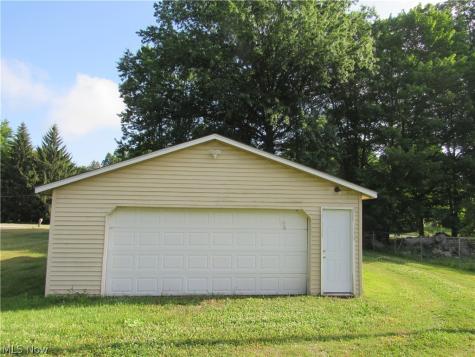 3240 Menough Road Ravenna OH 44266