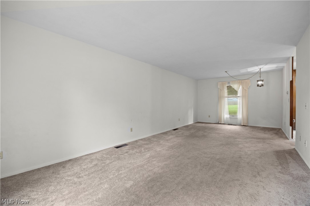 5638 Mills Creek Lane North Ridgeville OH 44039