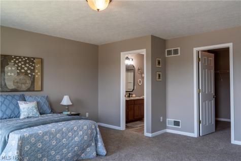 38210 Kingston Drive North Ridgeville OH 44039