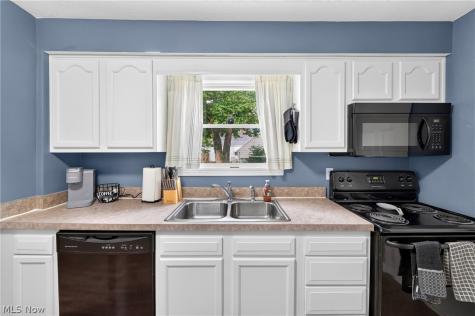 5738 W 45th Street Parma OH 44134
