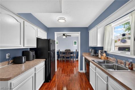 5738 W 45th Street Parma OH 44134