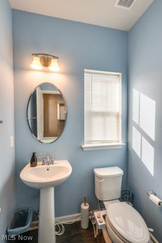 8325 Bedaos Drive Mentor OH 44060