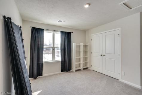 8325 Bedaos Drive Mentor OH 44060