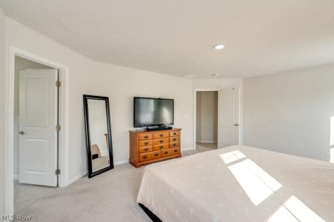 8325 Bedaos Drive Mentor OH 44060