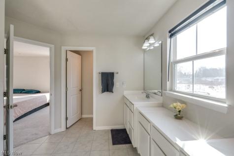 8325 Bedaos Drive Mentor OH 44060