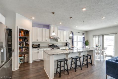 8325 Bedaos Drive Mentor OH 44060