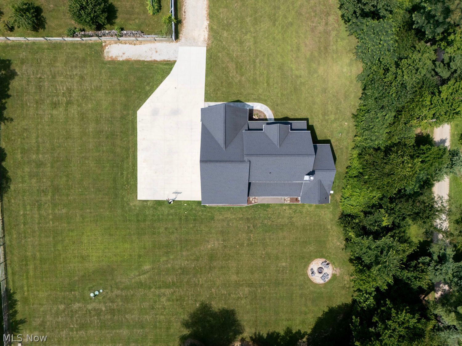 1108 S Smyser Road Wooster OH 44691