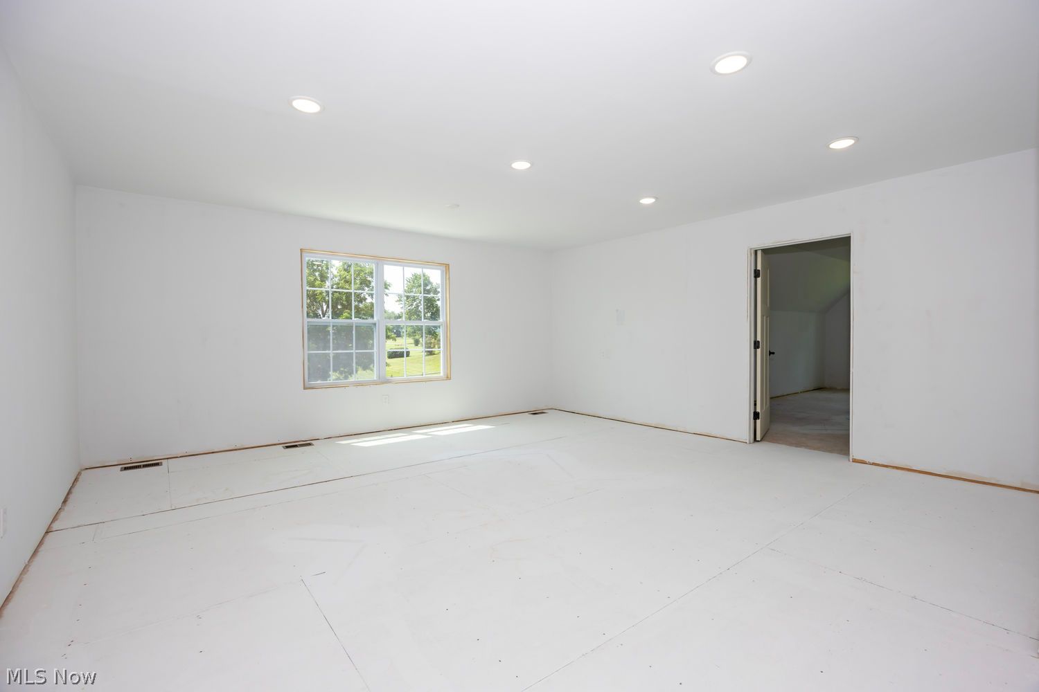 1108 S Smyser Road Wooster OH 44691