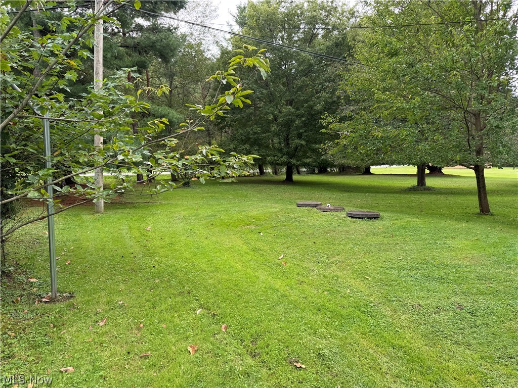 1898 Johnstown Road NE Dover OH 44622