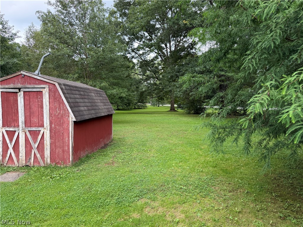 1898 Johnstown Road NE Dover OH 44622