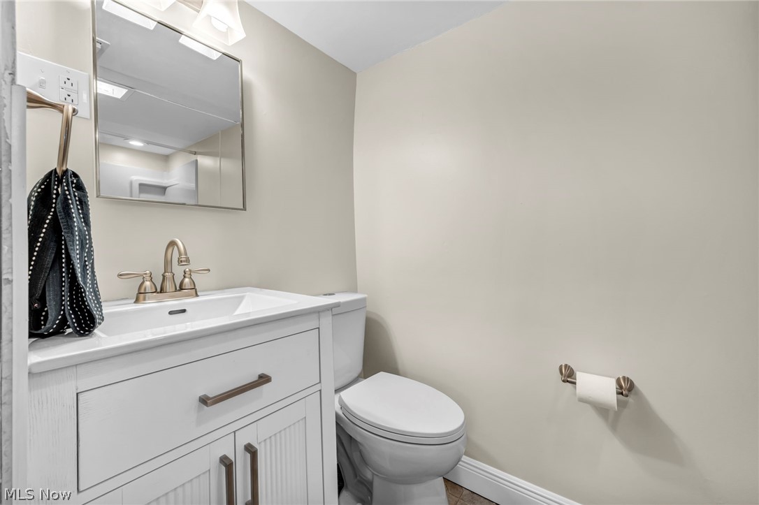 99 Indian Lake Boulevard Canfield OH 44406