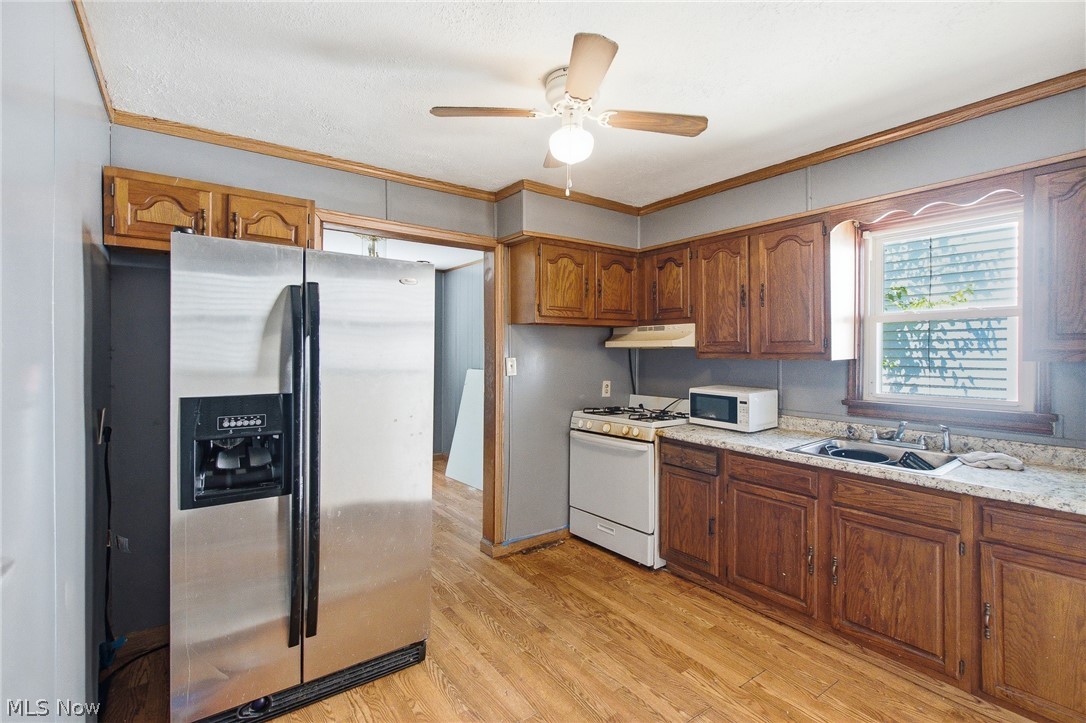 13120 Crennell Avenue Cleveland OH 44105