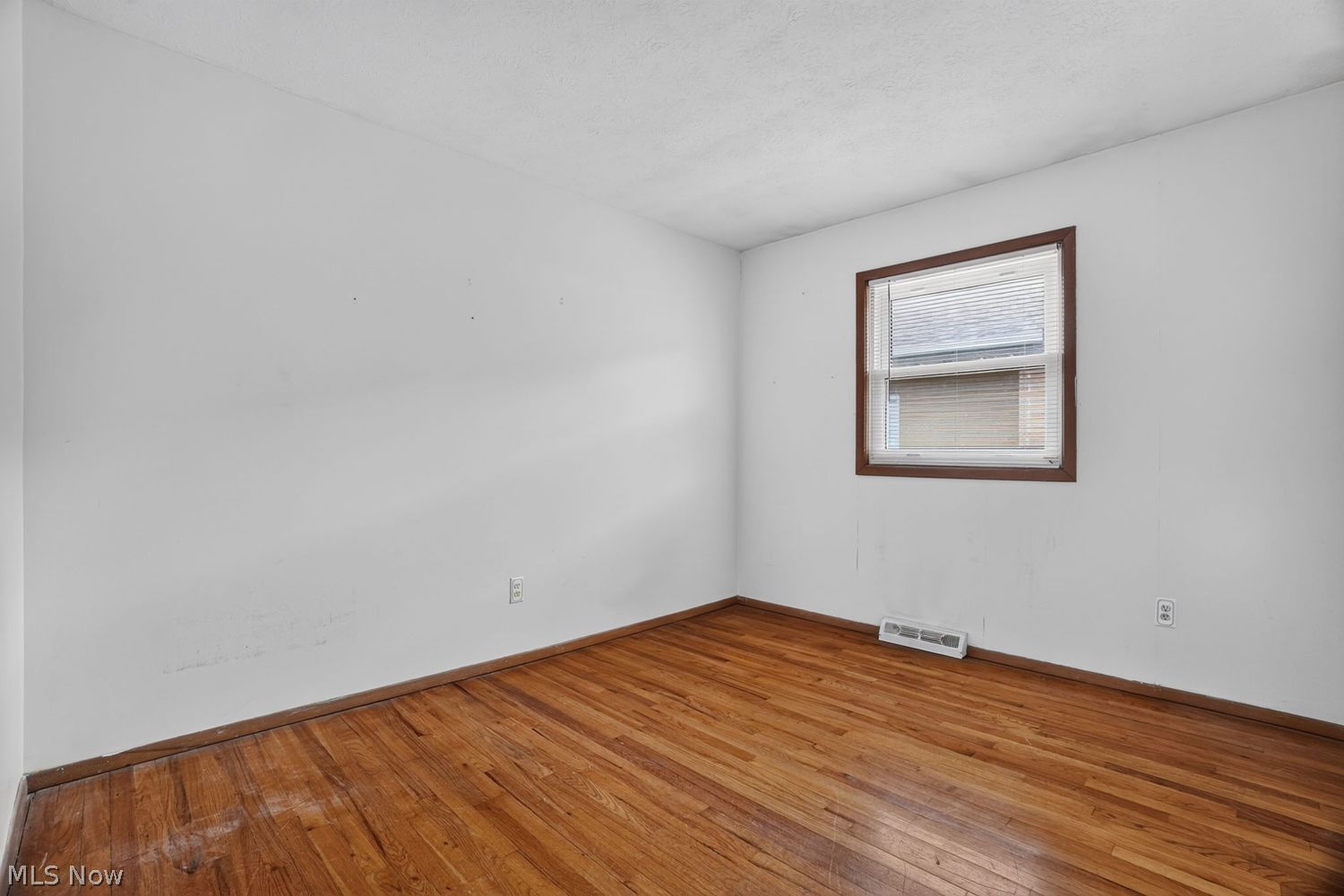 6311 Dunfield Drive Mayfield Heights OH 44143