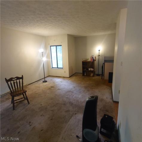 6407 Woodmoor Avenue NW Canton OH 44718