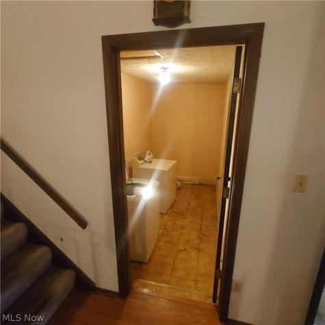 6407 Woodmoor Avenue NW Canton OH 44718