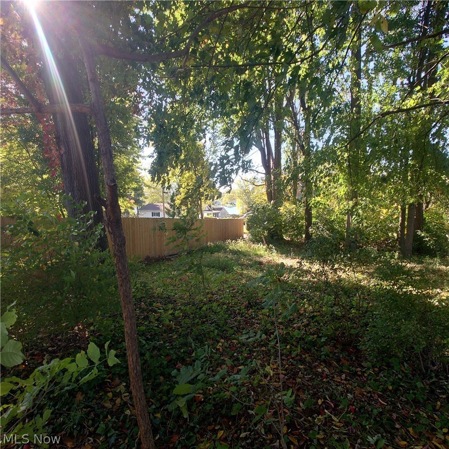 6407 Woodmoor Avenue NW Canton OH 44718