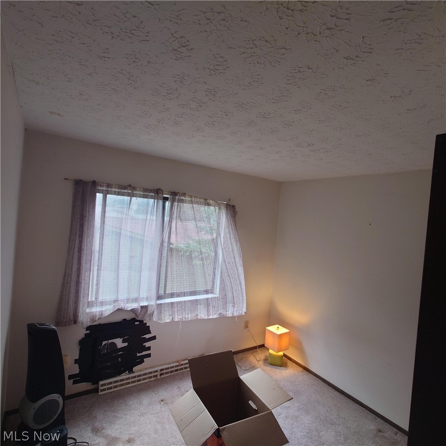 6407 Woodmoor Avenue NW Canton OH 44718