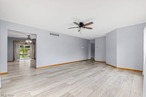 3852 Argonne Avenue Mogadore OH 44260