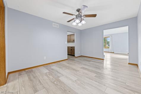 3852 Argonne Avenue Mogadore OH 44260