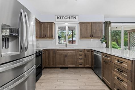 3852 Argonne Avenue Mogadore OH 44260